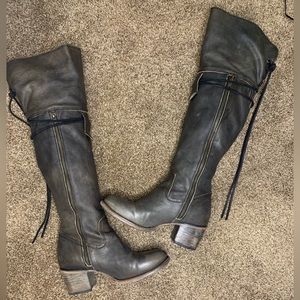 Freebird by Steven Carolina Black/Grey Leather Boots